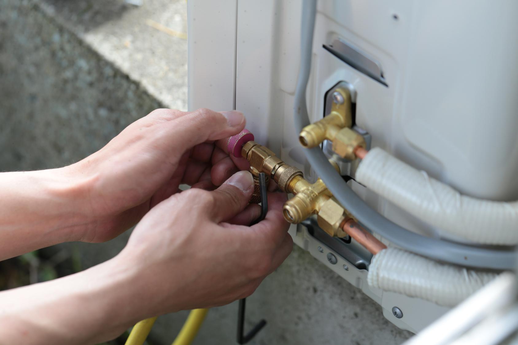 coût dépannage en ugence système de climatisation unitaires Saint-Arnoult-en-Yvelines